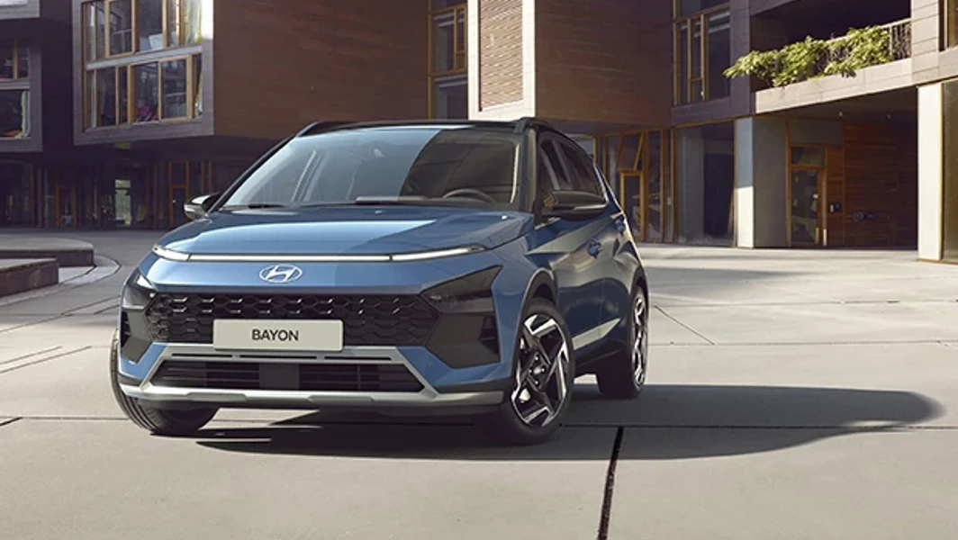 Hme Bc3 Cuv Eviz Ext 5Uc Vibrantbluepearl 52910Q0430 Shot C002 Ret